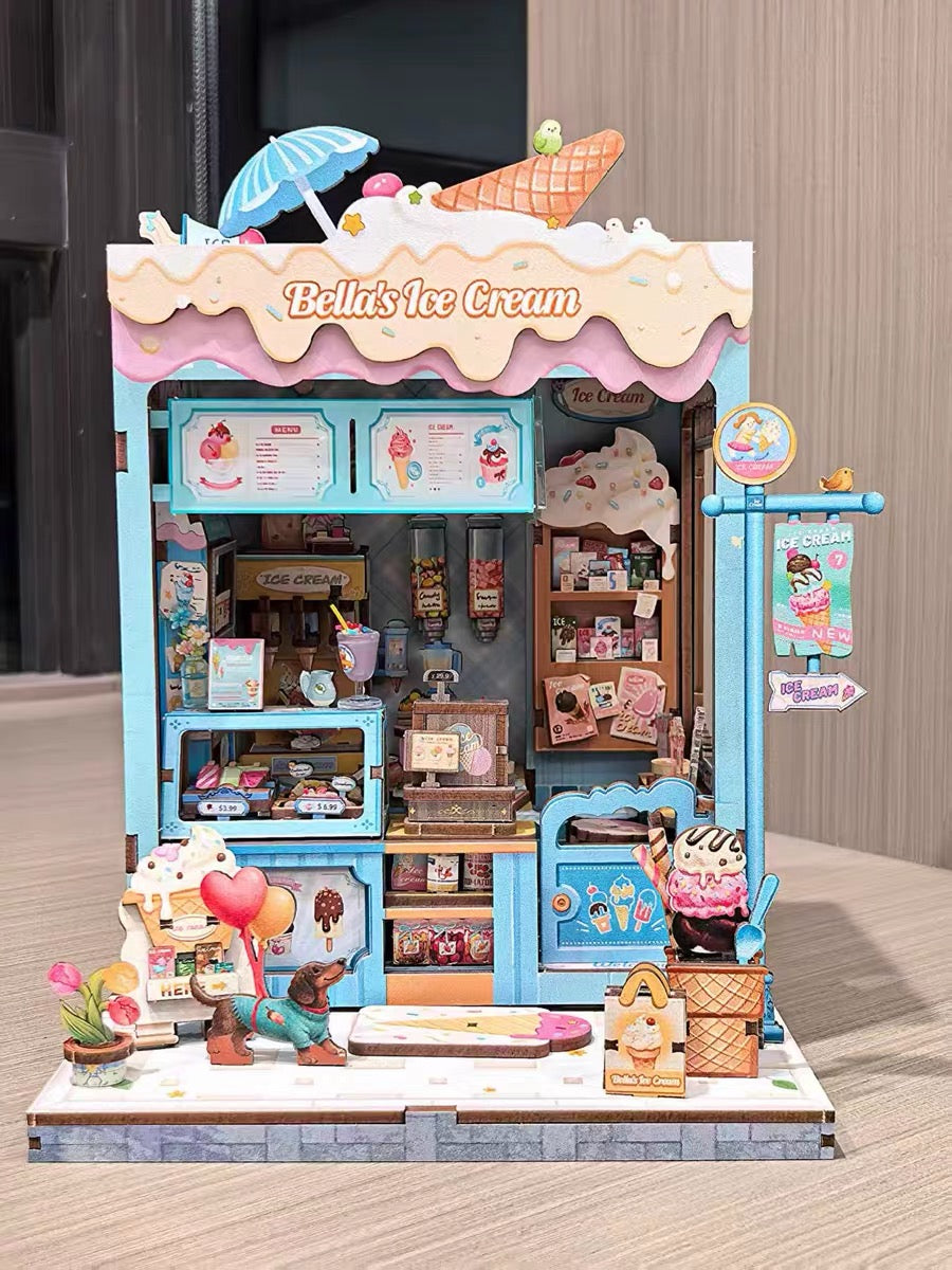 Bella’s Ice Cream – Ice Cream Shop Miniature Room Kit