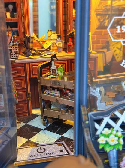 John’s Vintage Hair Salon Miniature Kit