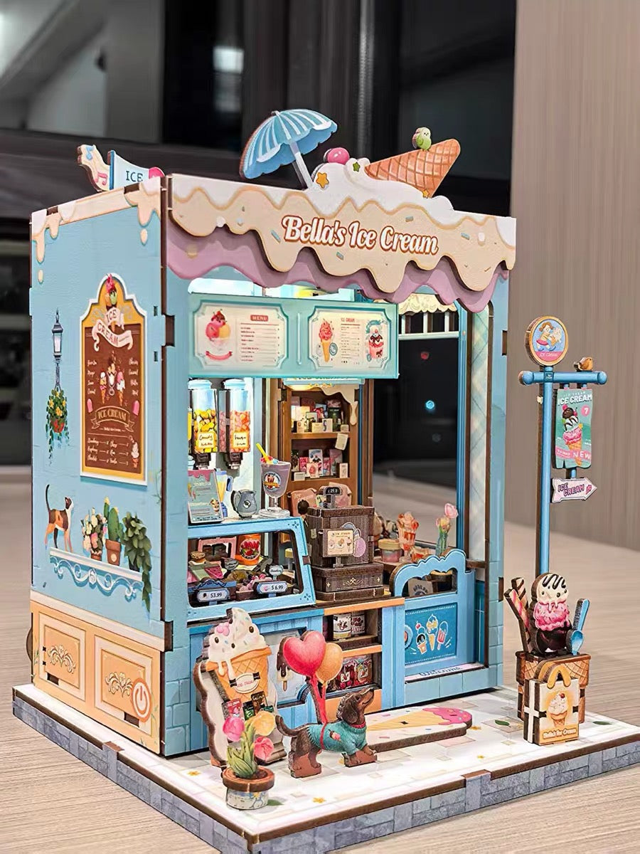Bella’s Ice Cream – Ice Cream Shop Miniature Room Kit