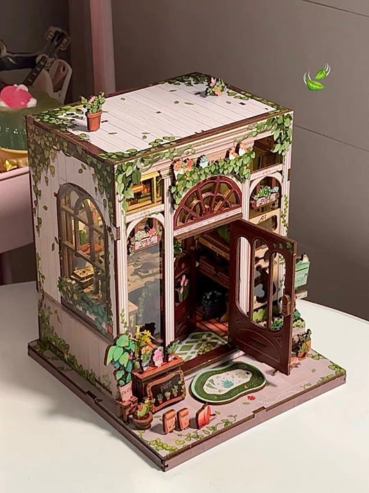 Green Life Bookshop – Garden Bookstore Miniature Room Kit